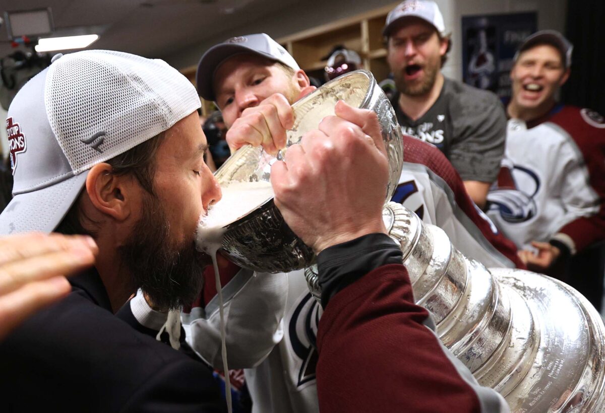 Well Played, Jubilant Men In Beards: Colorado Wins the Stanley Cup - Go Fug  Yourself