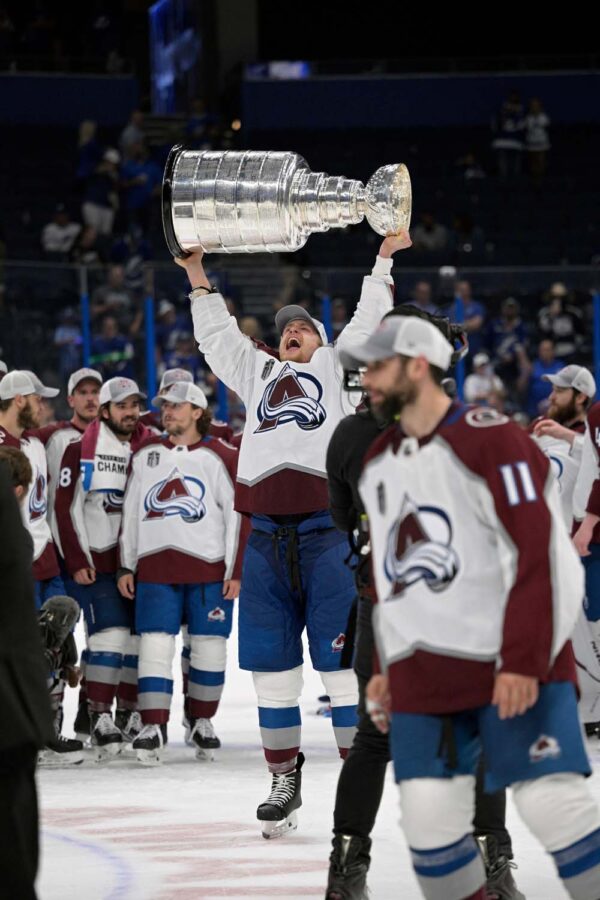 Wearing a new number, forward Nico Sturm debuts with Colorado Avalanche, Avalanche