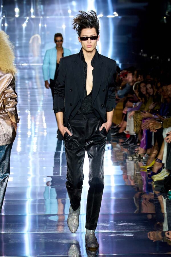 Tom Ford S/S 23 Show (Tom Ford)