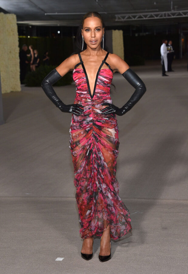 21metgala on X: Emma Stone attends the photocall ahead of the Louis Vuitton  Cruise Show 2024.  / X