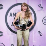 Taylor Swift Skipped the Red Carpet, But Swung By The Telecast to Get Her AMAs