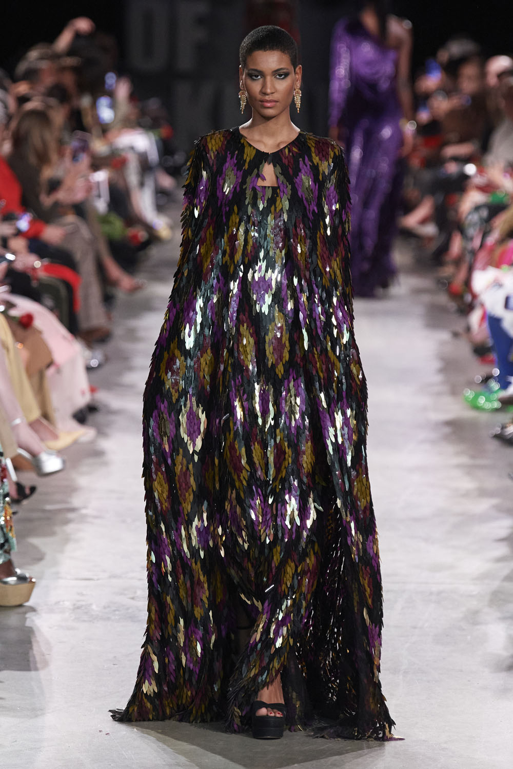 I Think You’ll Enjoy Naeem Khan This Season - Go Fug Yourself Go Fug ...