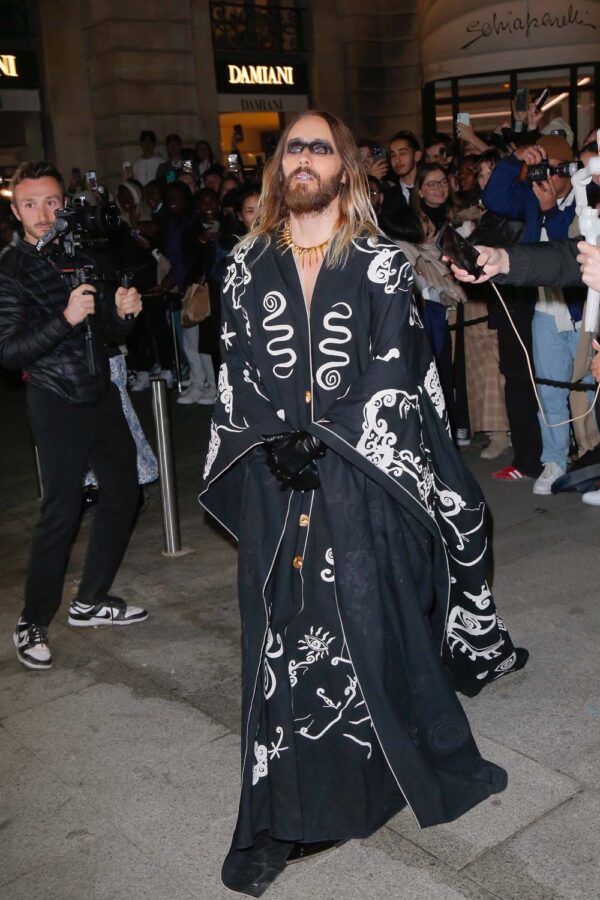 Lisa Rinna in Vivienne Westwood - Vivienne Westwood Show - 12