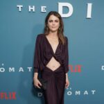 Keri Russell&#8217;s Navel Takes a Stab at Diplomacy