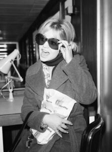 Goldie Hawn Has Worn So Many Cute Things to the Airport Over the Years