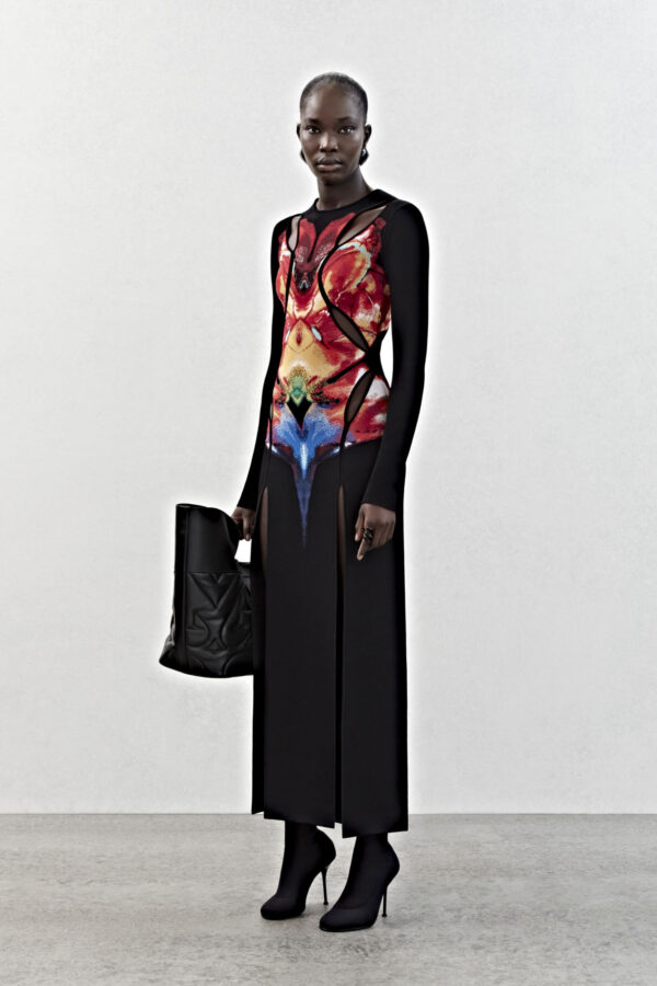 Alexander McQueen Pre-Fall 2023 - Mcqueen Prefall Po - 1