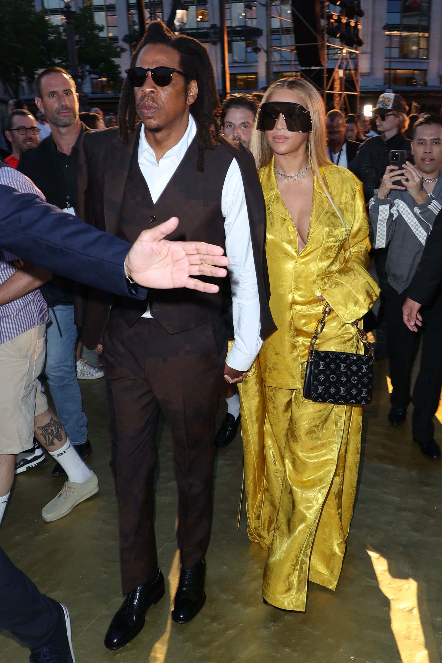 Beyonce Wore Louis Vuitton During Menswear Fashion Week