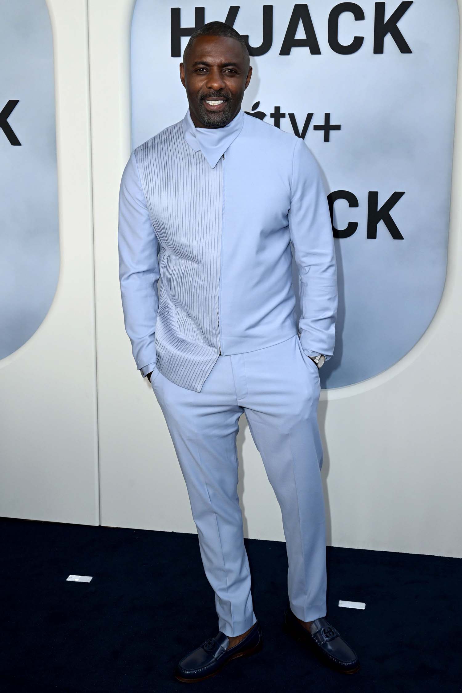 Idris Elba Blue Suit