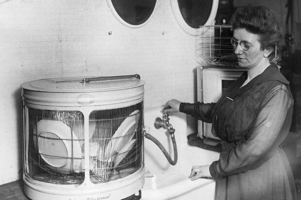 Demonstration of Early Dishwashing Machine