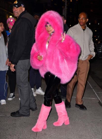 Nicki Minaj Had a Busy, Floofy Monday - Go Fug Yourself Go Fug Yourself