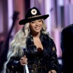 Beyonce Swung By iHeartRadio&#8217;s Event to Accept Her Innovator Award