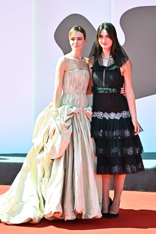 Stacy Martin in Louis Vuitton, Raffey Cassidy in Chanel - Brutalist Red  Carpet - 22