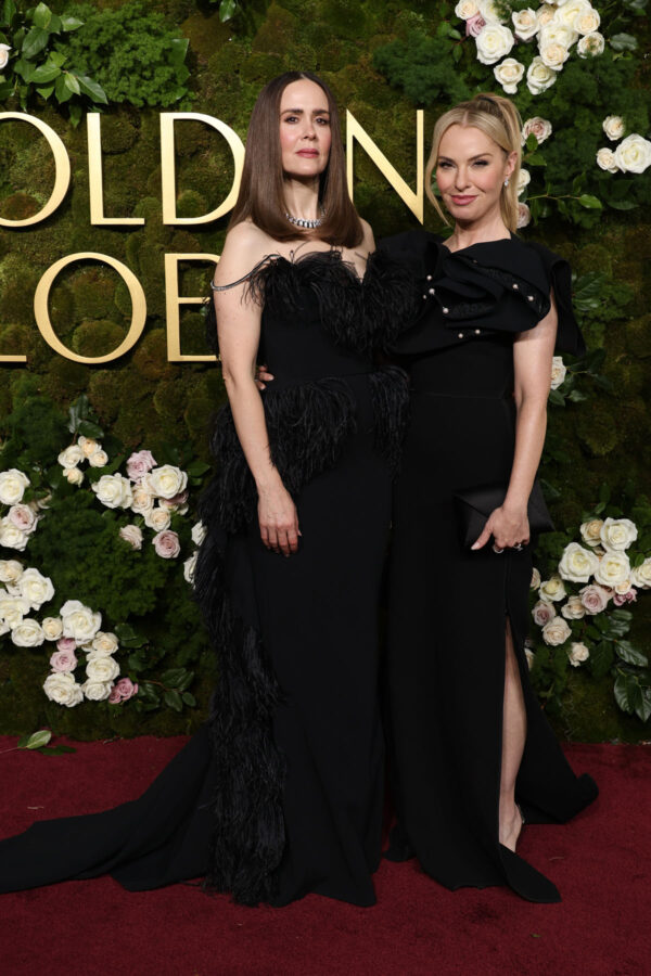 Sarah Paulson and Leslie Grossman - 82nd Annual Golden - 29