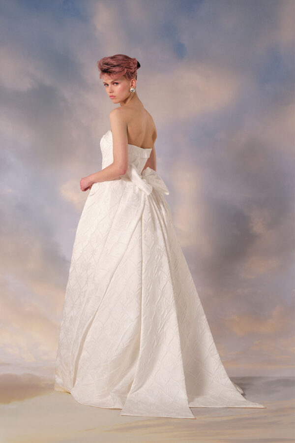 VRM431 – SATIN BOW MERMAID GOWN – Viktor&Rolf