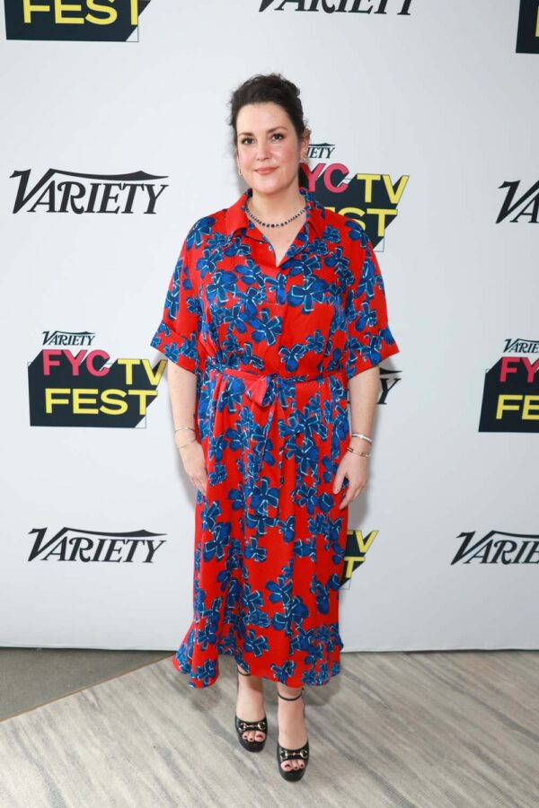 melanie lynskey red dress Melanie Lynskey ATE in that red dress