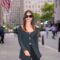 Emily Ratajkowski Owns Summer Leggings