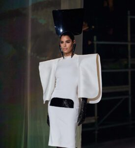 Stephane Rolland Is Choosing Architecture This Season