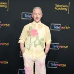 Alan Cumming Has Brought You Flowers Today