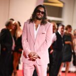 Jason Momoa Turned Back to Pink in Venice