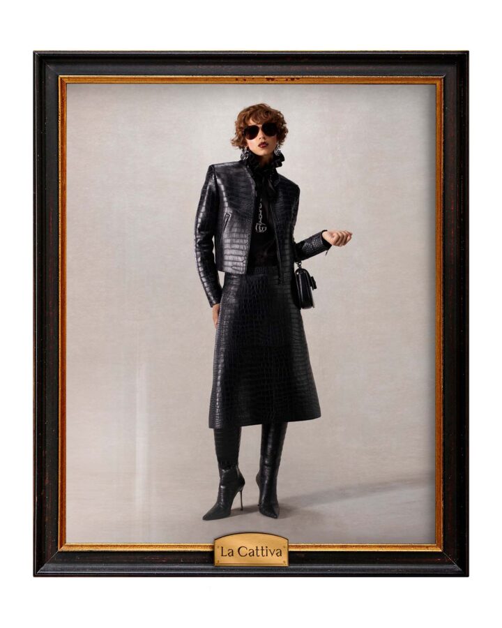 Gucci 　146236eyden着用モデル Baby denim dress with Web in dark blue | GUCCI® GR