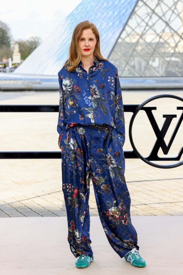 Alicia Vikander - Louis Vuitton Photocall - 20