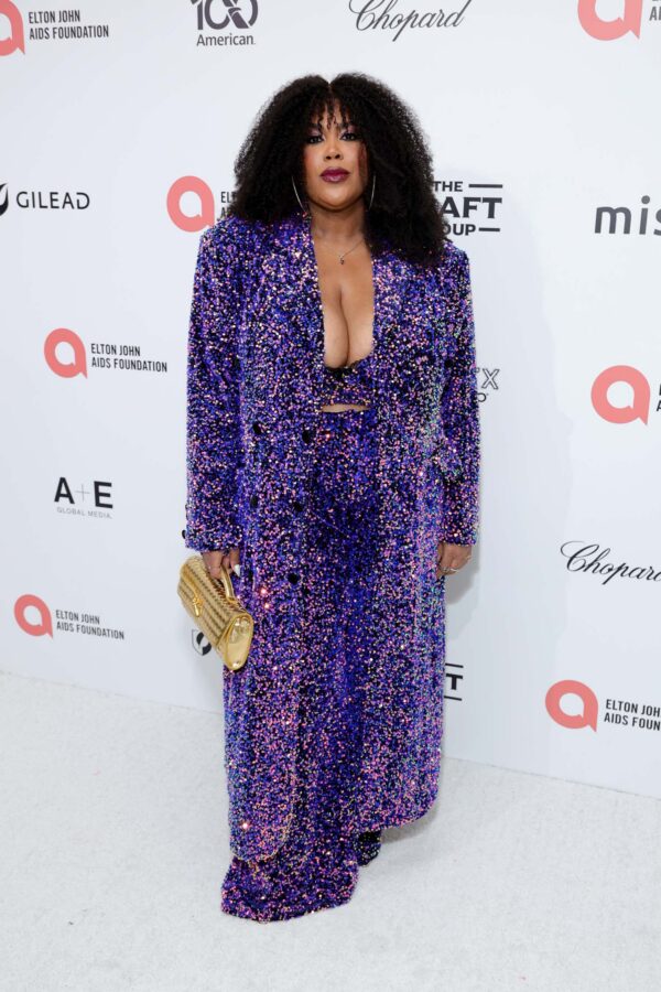 gilead purple dress What Does Hannah's Purple Dress Mean In Handmaid's Tale Season 5?