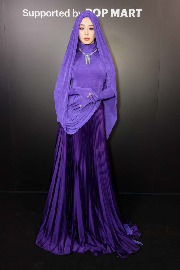 robert wun purple dress ROBERT WUN FW25 Couture