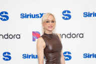 Anna Faris Wore Something Wacky to Sirius Radio
