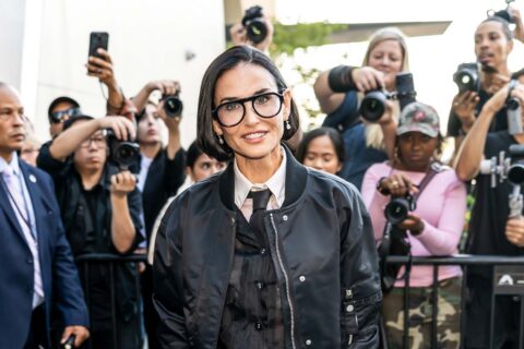 Demi Moore Tried On a Bob!!!
