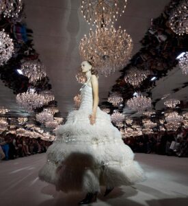 We Have an Unusual Array of Pics From Richard Quinn’s Glamorous Show